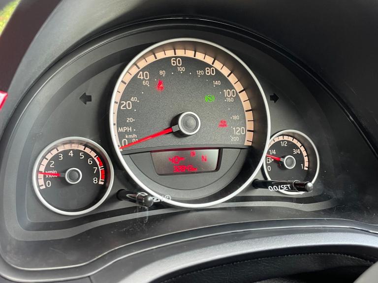 2013 Volkswagen Up 1.0 High Up 5d ASG Petrol