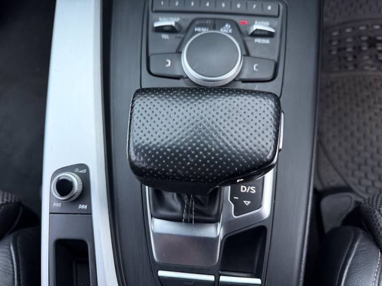 2016 Audi A4 2.0 TFSI S line Saloon 4dr Petrol S Tronic Euro 6 (s/s) (190 ps) Saloon Petrol Autom...