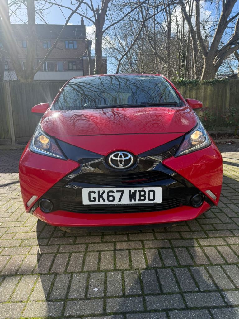 Toyota, AYGO, Hatchback, 2017, Manual, 998 (cc), 5 doors
