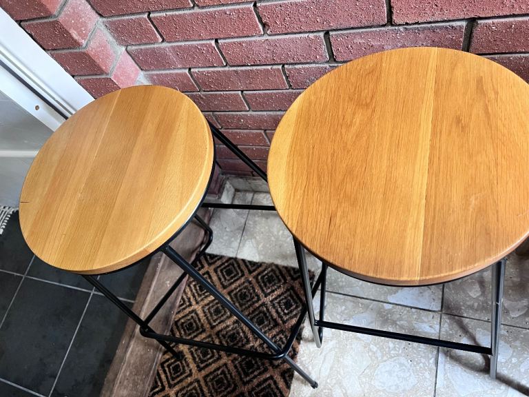 2 x kitchen/breakfast bar stools