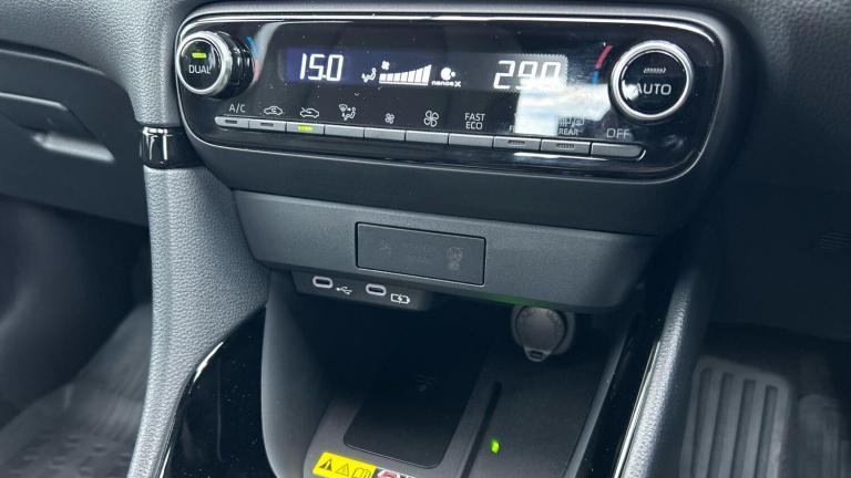 2024 Toyota Yaris 1.5 Hybrid Excel 5dr CVT HATCHBACK PETROL/ELECTRIC Automatic