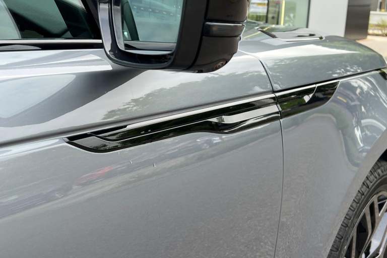 2025 Land Rover Range Rover Velar 2.0 D200 MHEV Dynamic SE SUV 5dr Diesel Auto 4WD Euro 6 (s/s) (...