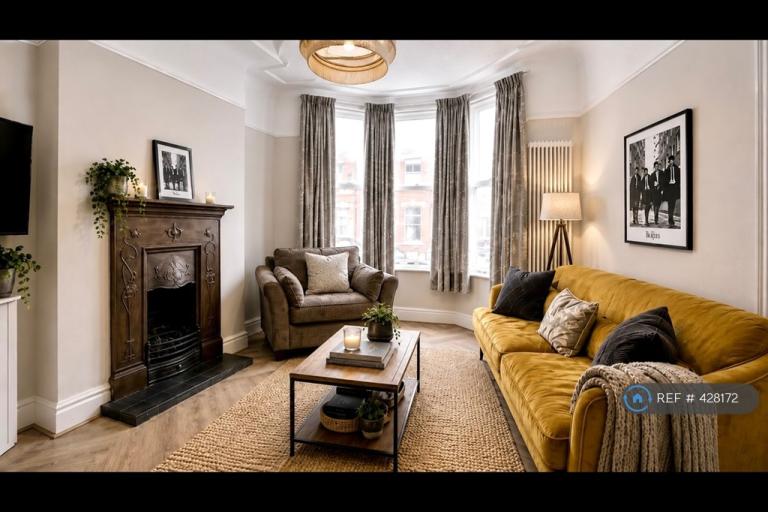 3 bedroom house in Elmsdale Road, Liverpool, L18 (3 bed) (#428172)