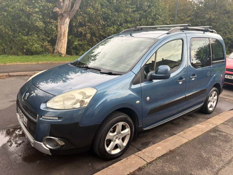 2012 Peugeot Partner Tepee 1.6 HDi 115 Outdoor 5dr diesel manual  MPV Diesel Manual