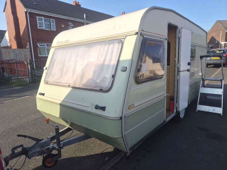 Caravan 
