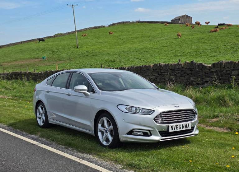 Ford, MONDEO, Hatchback, 2016, Manual, 1997 (cc), 5 doors