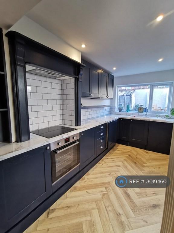 2 bedroom house in Elnor Street, Langley Mill, Nottingham, NG16 (2 bed) (#3019460)