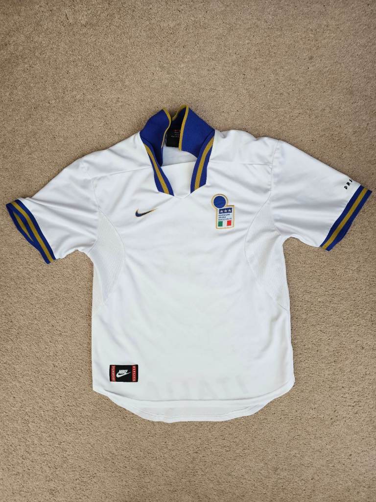 image for Italy Del Piero 1996 Away National Football Shirt Medium M Nike White Blue Gold
