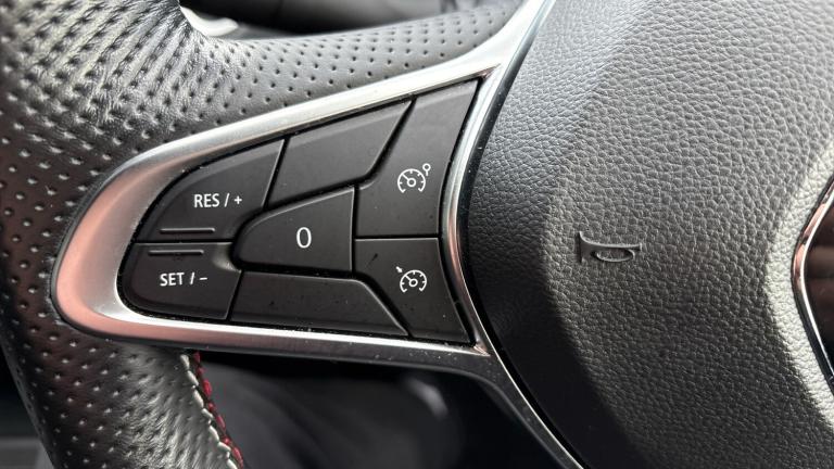 2023 Renault Clio 1.0 TCe 90 RS Line 5dr HATCHBACK PETROL Manual