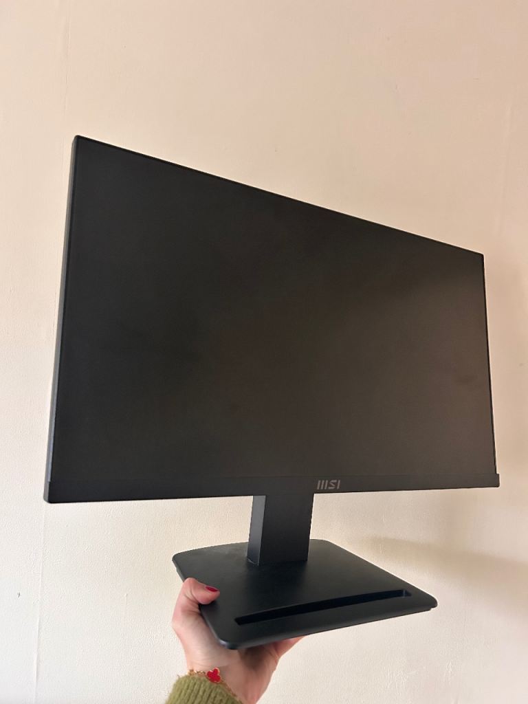 MSI Gaming Monitor – Excellent Condition, Black