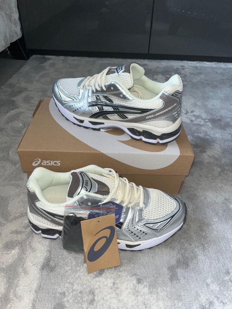 Asics Gel-Kayano 14 Silver Trainers – Brand New in Box