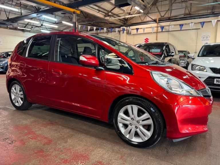 2015 Honda Jazz 1.4 i-VTEC ES Plus 5dr HATCHBACK PETROL Manual