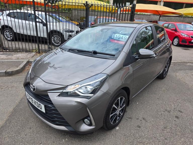 2019 Toyota Yaris 1.5 VVT-i Icon Tech 5dr HATCHBACK PETROL Manual