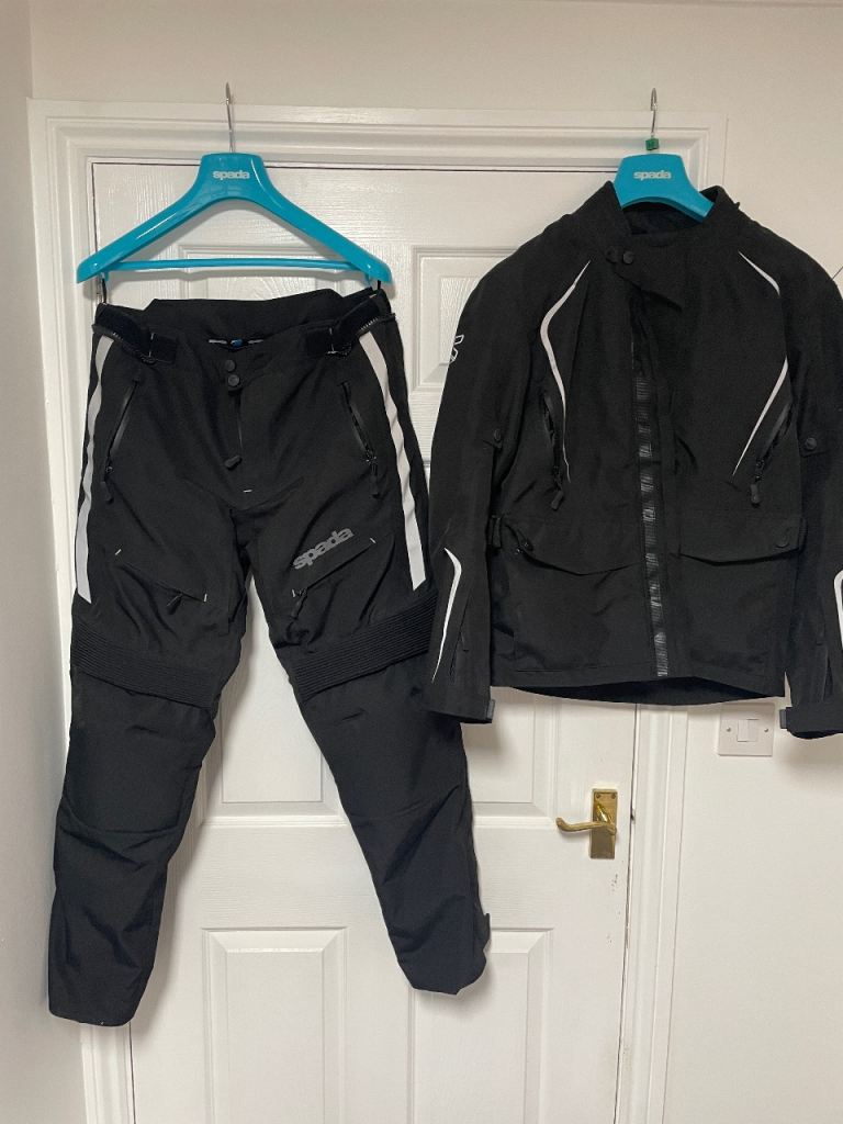 Spada Camber Laminated Motorbike Jacket & Trousers