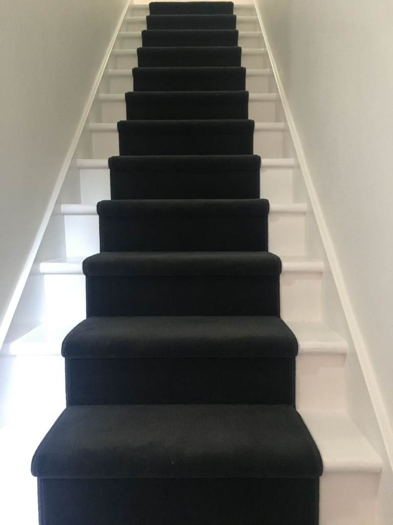 Experienced Carpet & Runner/ Vinyl (lino) Fitter @ Budget Price available-all areas cover