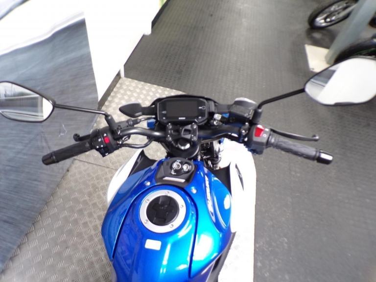 2025 SUZUKI GSX-S 125CC WITH LOW MILEAGE & LOWERING KIT