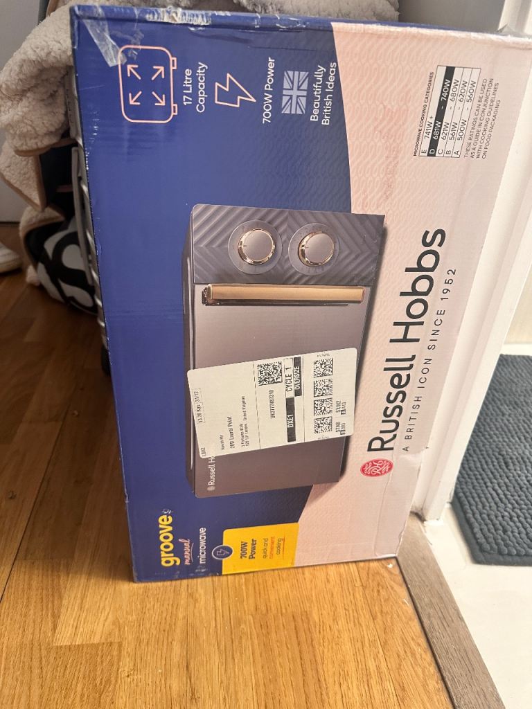 Brand new microwave unopened 