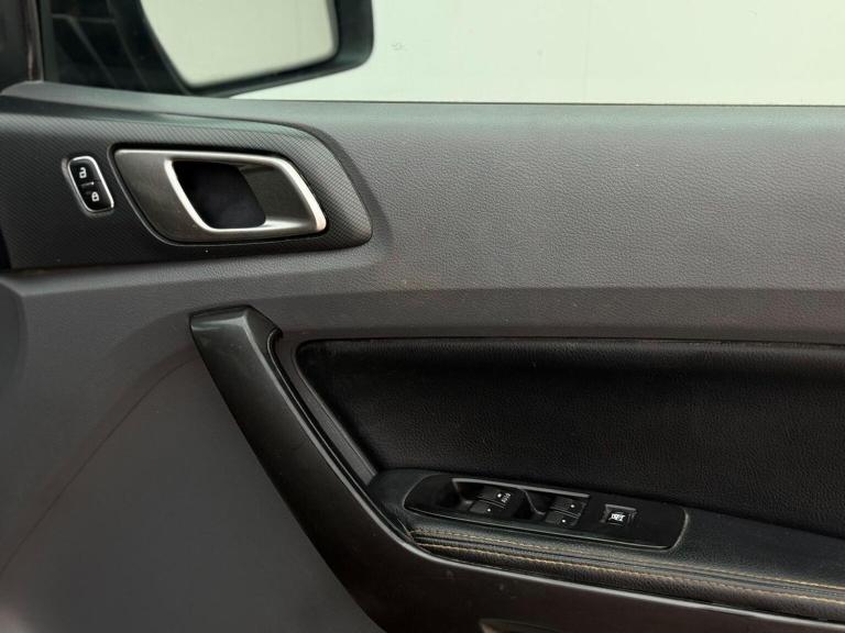 FORD RANGER 3.2 TDCi Wildtrak Auto 4WD Euro 5 4dr 2017