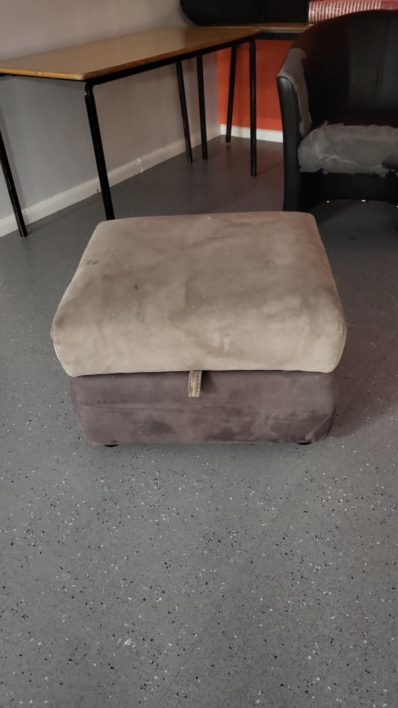 Free Footstool 