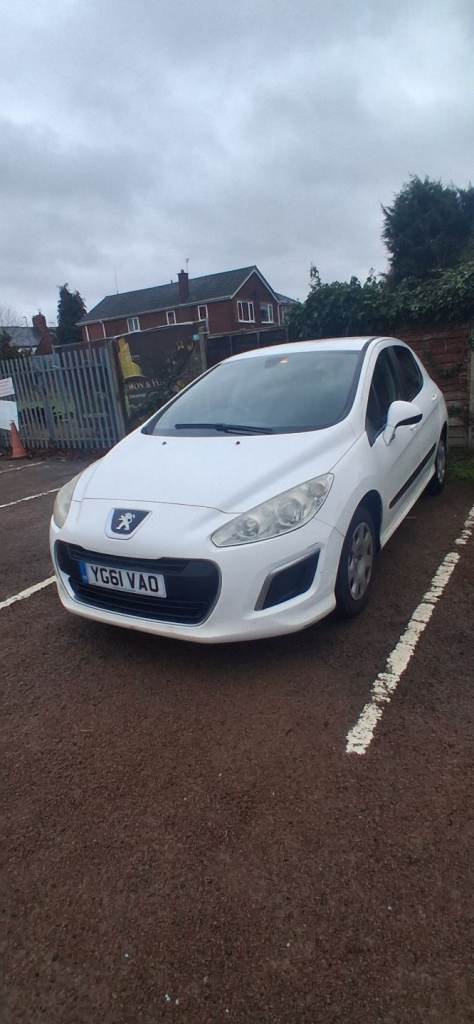 Peugeot, 308, Hatchback, 2011, Manual, 1560 (cc), 5 doors