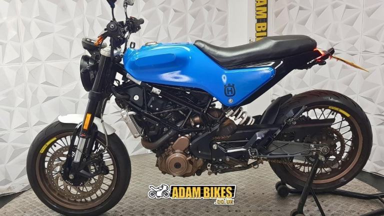 2019 Husqvarna SVARTPILEN 401 | *WARRANTY PROVIDED* 