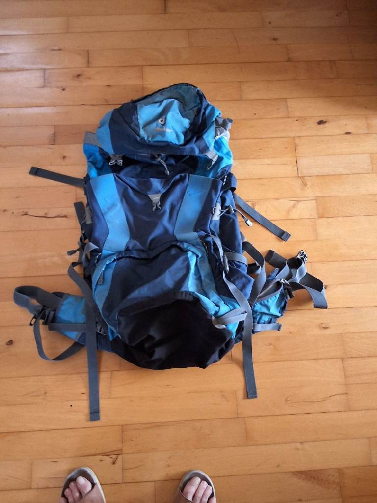 Deuter Hiking Backpack - Blue. LADIES. 60 + 10 L.   FREE
