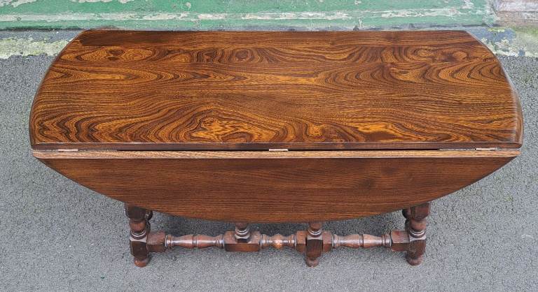 Ercol Dropleaf Coffee / Supper Table