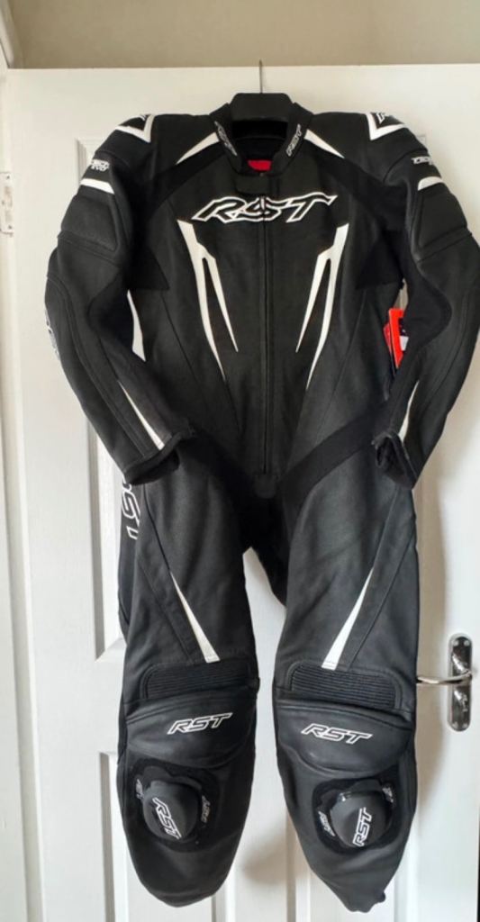 Woman’s RST leather 1 Piece 