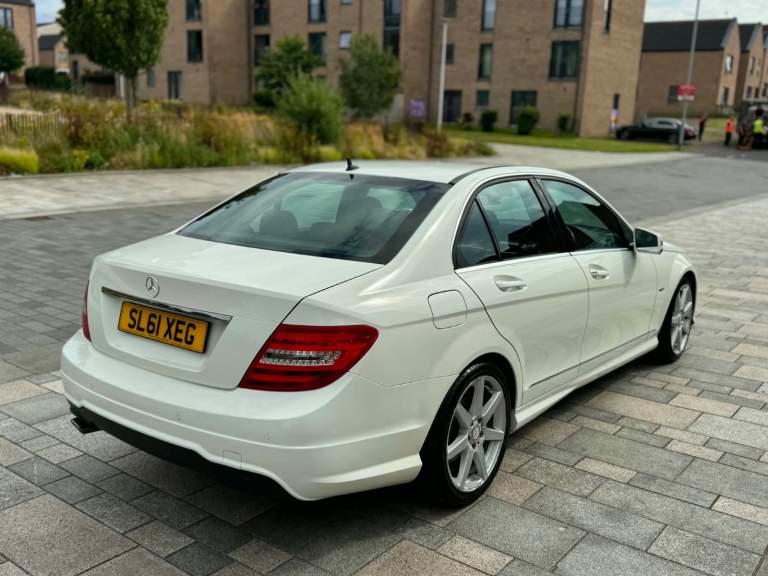 Mercedes-Benz, C CLASS, Saloon, 2011, Semi-Auto, 2143 (cc), 4 doors