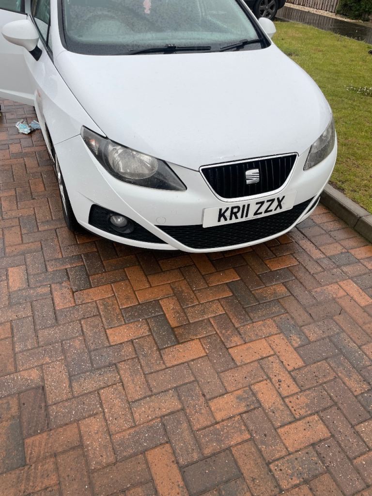 Seat, IBIZA, Estate, 2011, Manual, 1199 (cc), 5 doors