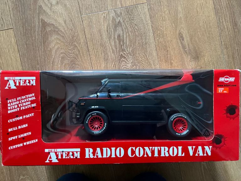 Hitari A Team remote control van