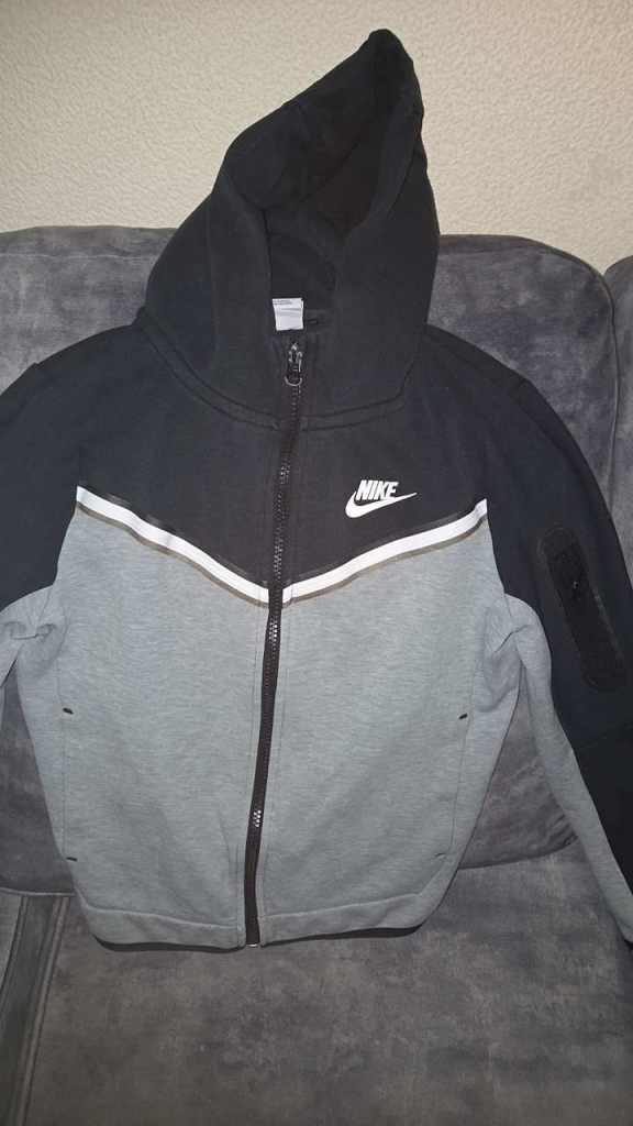 Nike tech fleece jacket 