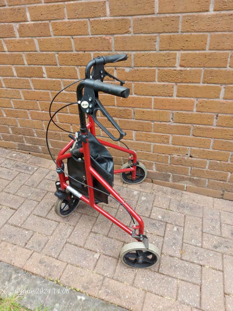 Tri Walker lightweight 