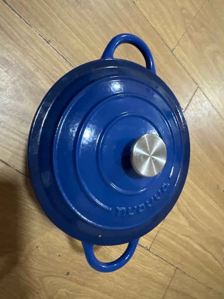 Nuovva Blue Cast Iron Casserole Dish with Lid – As Good As New