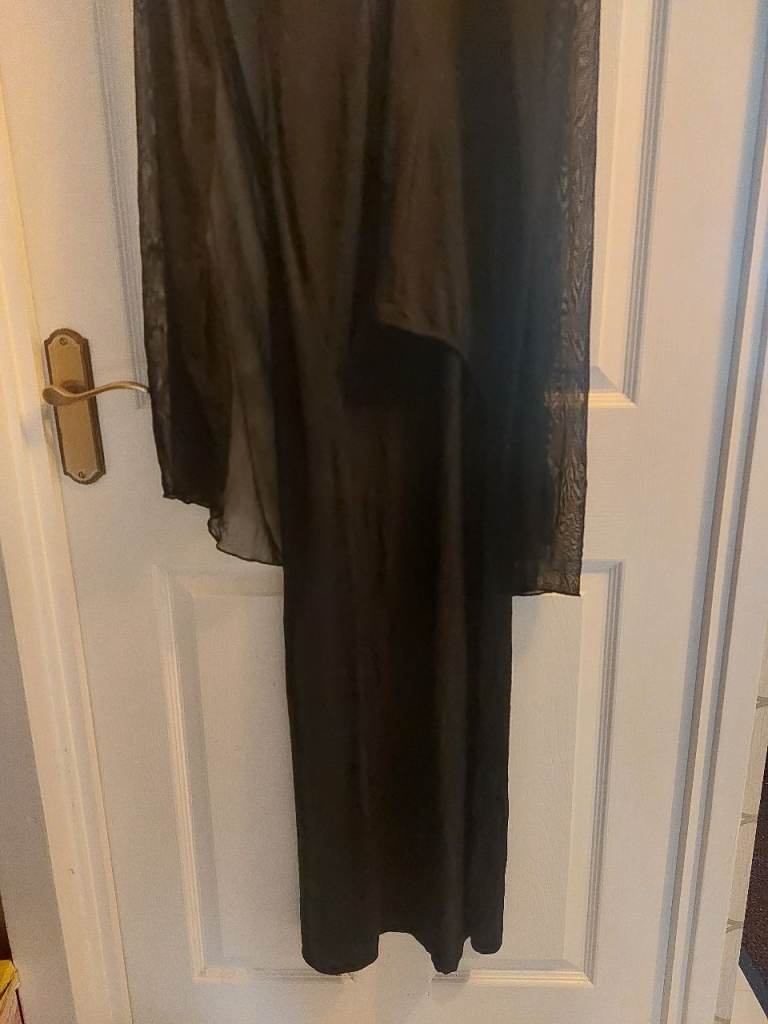 Black Witch/Vampire Fancy Dress Costume – Good Condition | in Luton ...