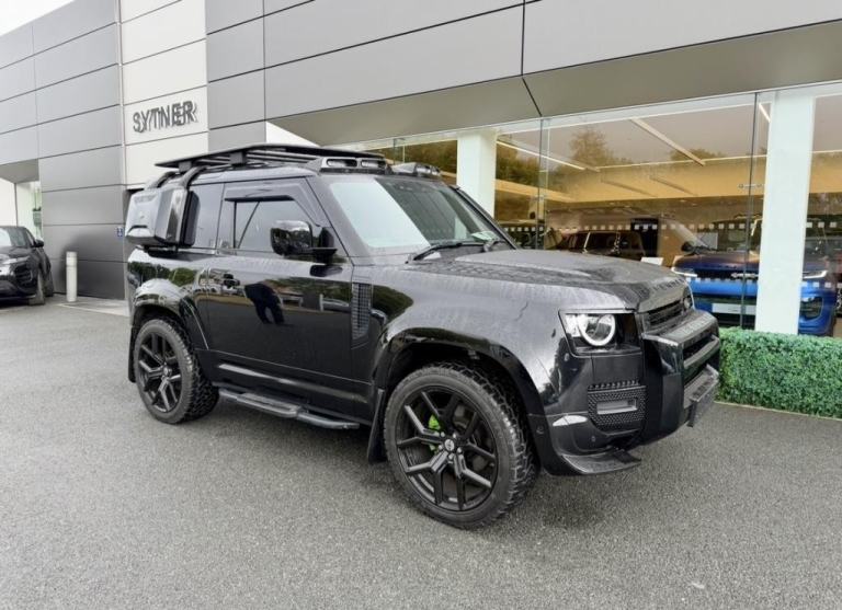 2023 (73) LAND ROVER DEFENDER 90 3.0 HARD TOP Automatic