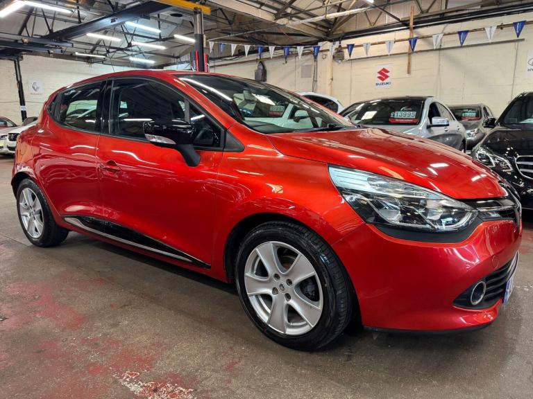 2015 Renault Clio 1.2 16V Dynamique MediaNav 5dr HATCHBACK PETROL Manual