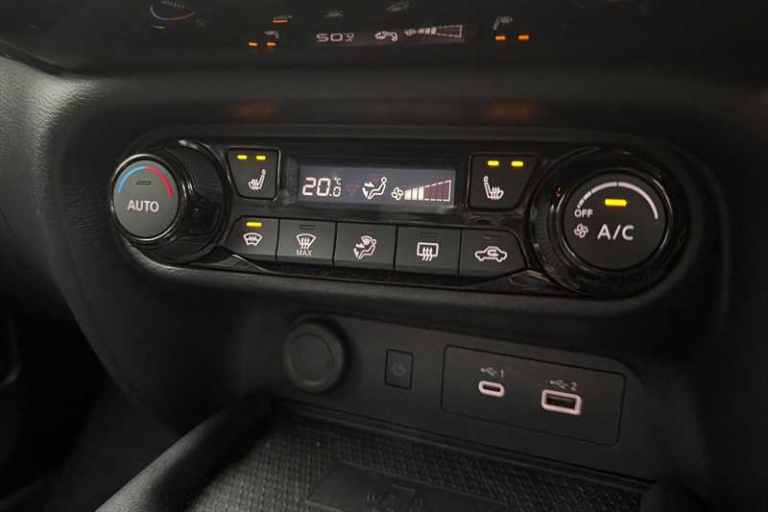 2025 Nissan Juke 1.0 DIG-T TEKNA 5DR Hatchback Petrol Manual