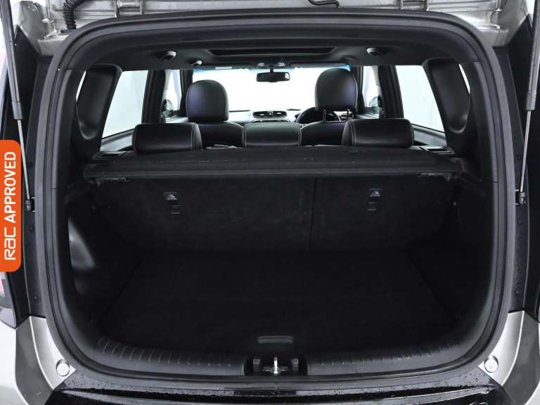 2015 Kia Soul 1.6 CRDi Maxx SUV 5dr Diesel Manual Euro 5 (126 bhp) Hatchback DIESEL Manual