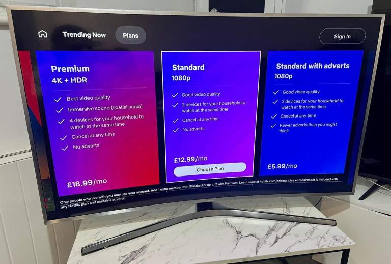 50" Samsung Curved Smart Tv 4k Crystal Clear 