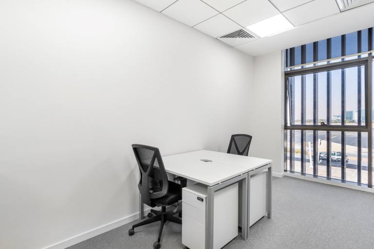 London - N1 1RU \ Move-In Ready Office Space with 1 Desk