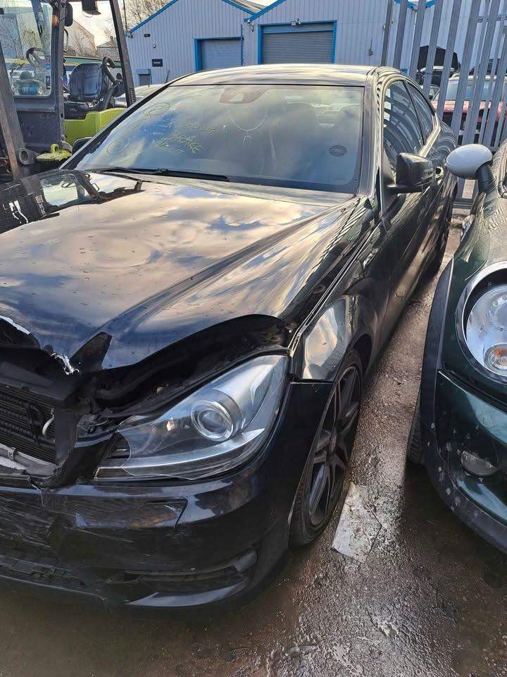 MERCEDES BENZ C CLASS C250 CDI AMG SPORT C204 DISMANTLING PART SUSPENSION MIRROR DASHBOARD STEERING
