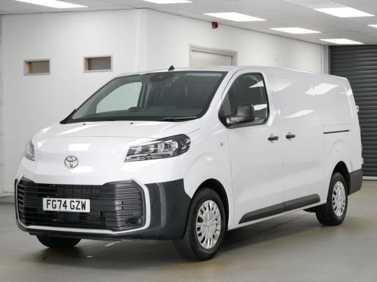 74 TOYOTA PROACE 2.0 D 145 BHP L2 LONG ICON EDITION 6DR ( NEW SHAPE )