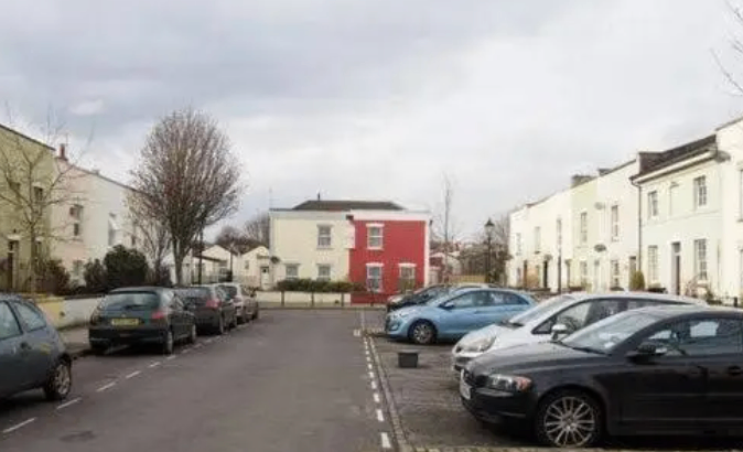 3 BED HOUSE NEAR CITY CENTRE AVAILABLE