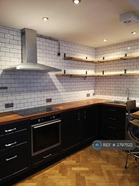 1 bedroom flat in Rochester, Rochester, ME1 (1 bed) (#2797522)