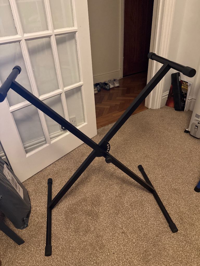 Black X-Frame Keyboard Stand – Good Condition