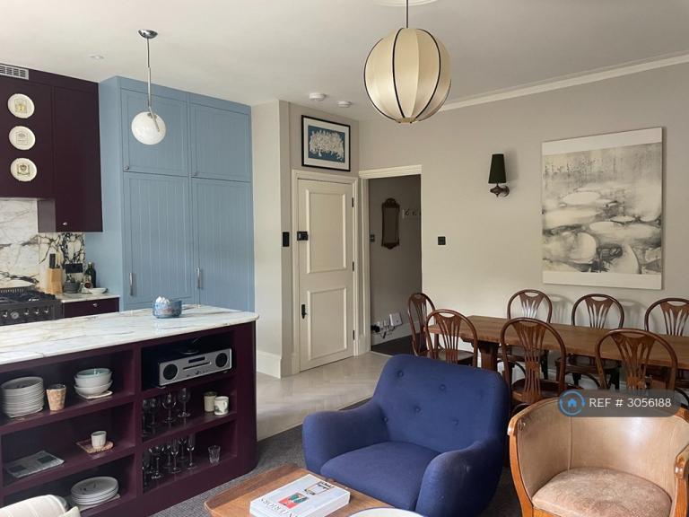 1 bedroom in Kensington Gardens Square, London, W2 (#3056188)