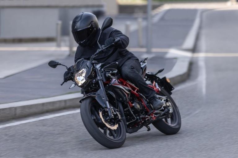 Benelli BN125cc Naked Motorcycle Learner Legal Commuter For Sale Best 125cc