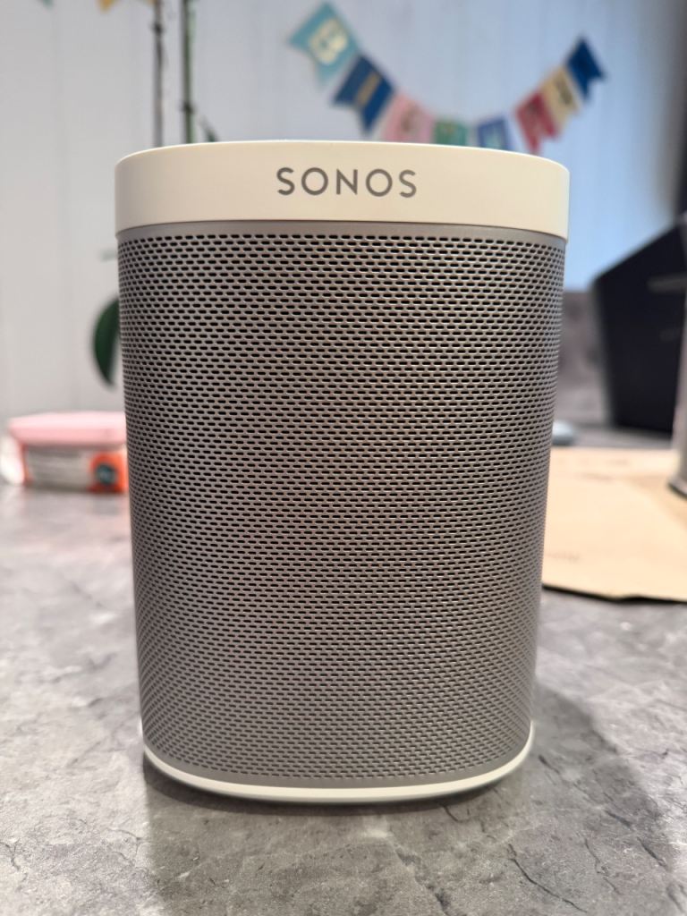 Sonos play 1 – White, As Good As New
