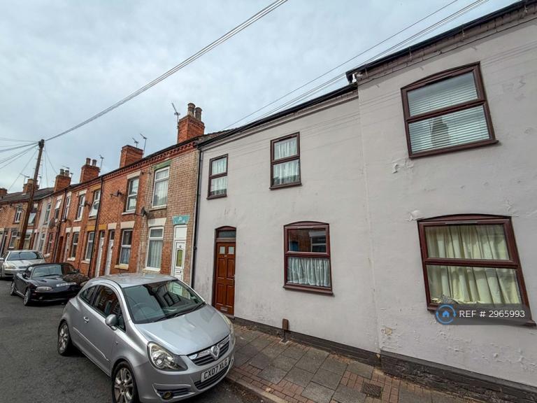 3 bedroom house in Russell St, Loughborough, LE11 (3 bed) (#2965993)